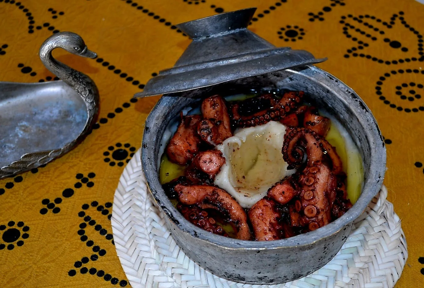 Poulpe grillé en marmite